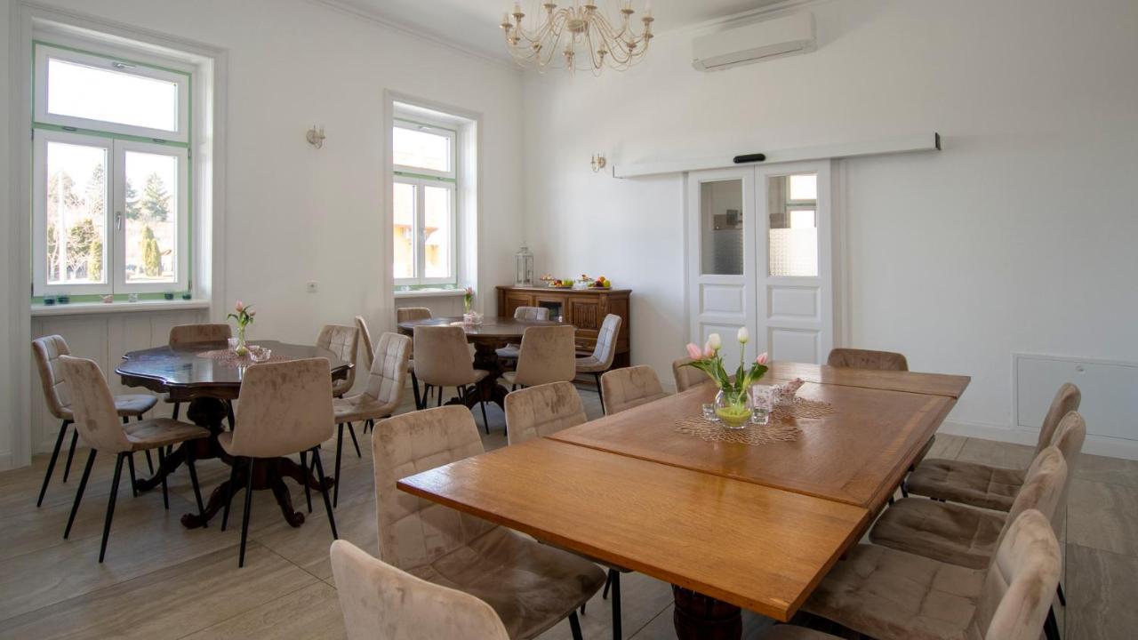 Bed and Breakfast Kira Panzio Lengyeltoti Exterior foto