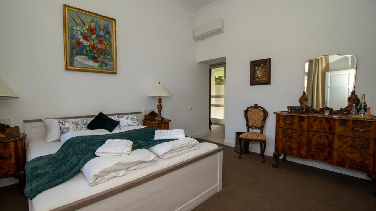 Bed and Breakfast Kira Panzio Lengyeltoti Exterior foto