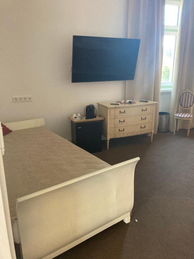 Bed and Breakfast Kira Panzio Lengyeltoti Exterior foto